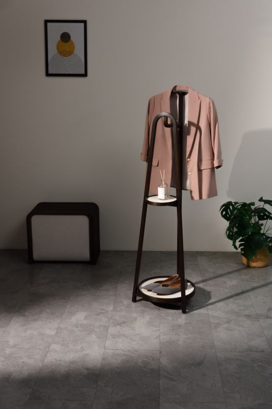 Rico Valet Stand_2025pm_office08